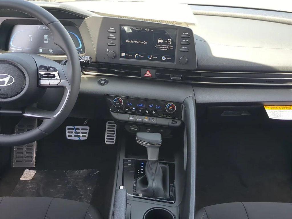 new 2025 Hyundai Elantra car, priced at $21,420