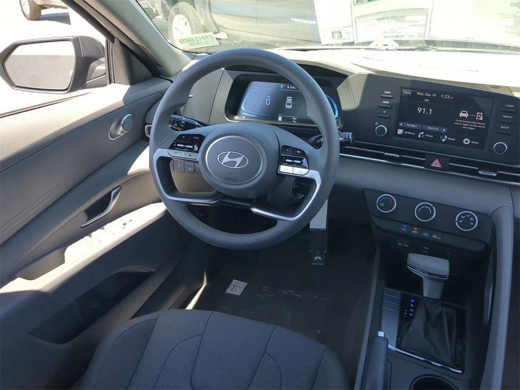 new 2025 Hyundai Elantra car, priced at $21,630