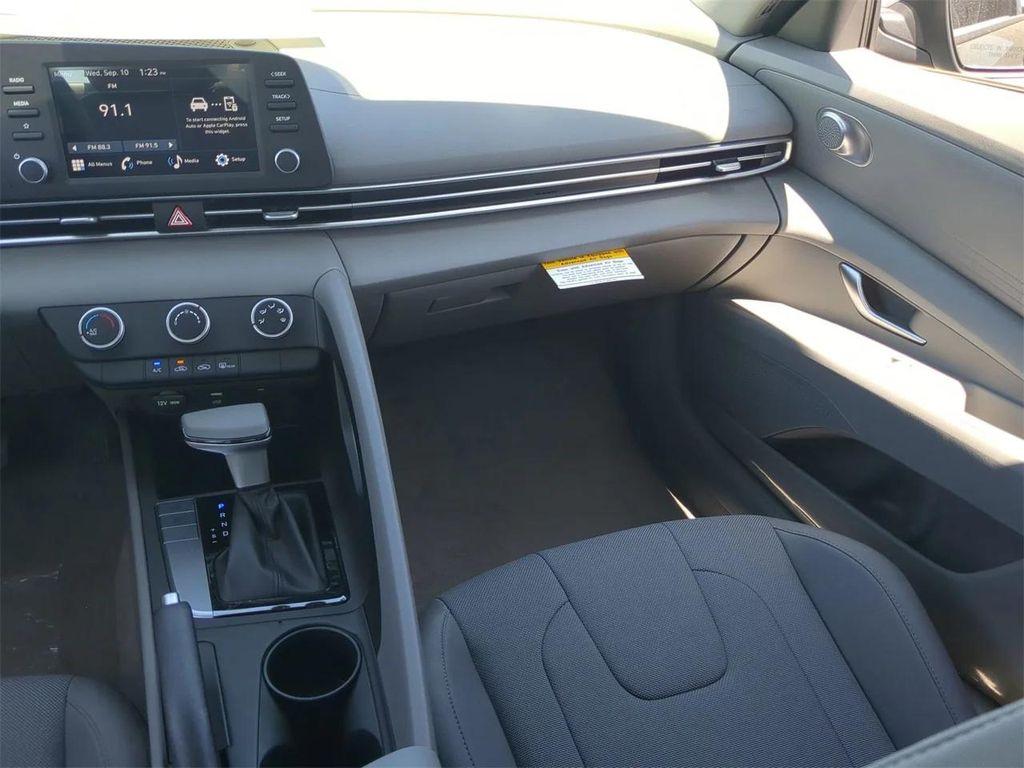 new 2025 Hyundai Elantra car, priced at $21,630