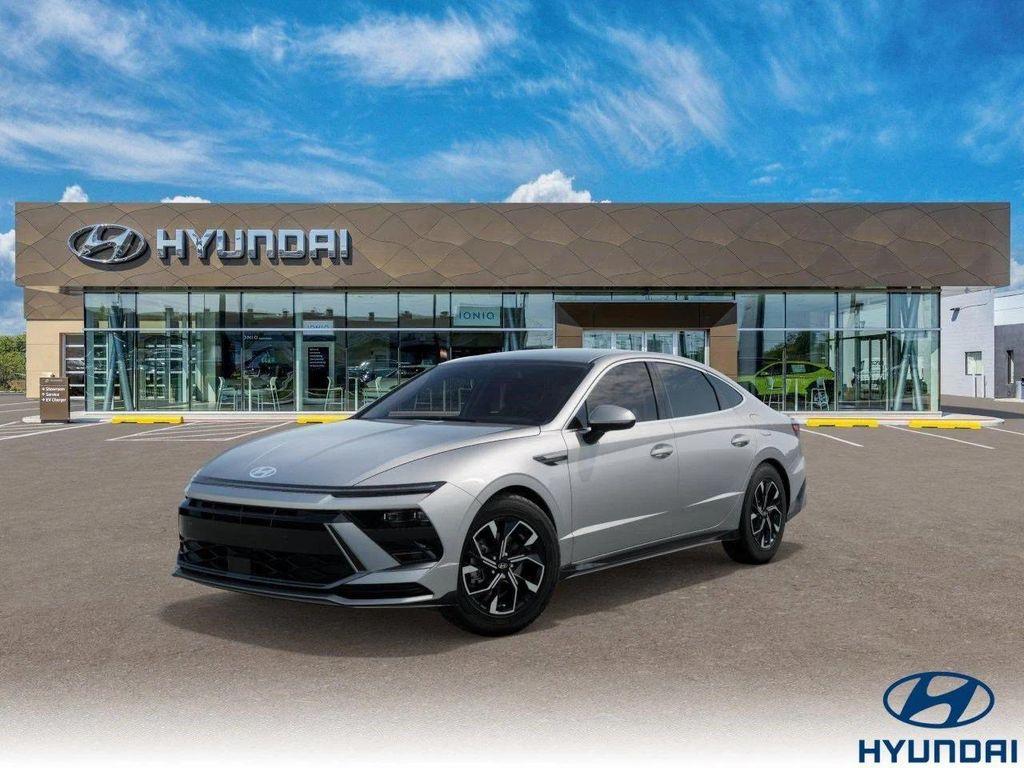 new 2025 Hyundai Sonata car, priced at $25,248