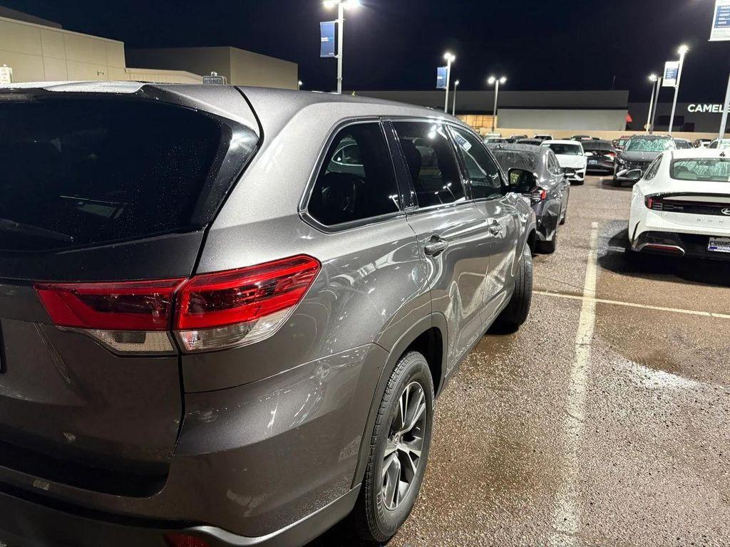 used 2019 Toyota Highlander car, priced at $24,643
