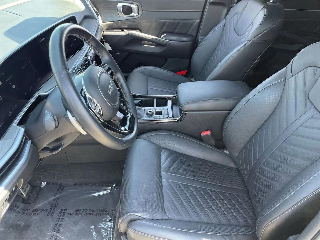 used 2024 Kia Sorento car, priced at $36,987