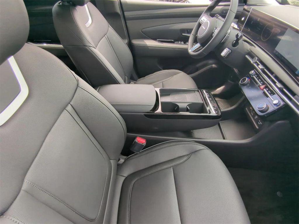 new 2025 Hyundai Tucson car, priced at $35,705