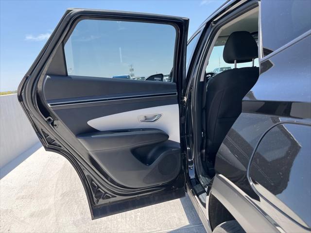 used 2023 Hyundai TUCSON Hybrid car, priced at $25,977