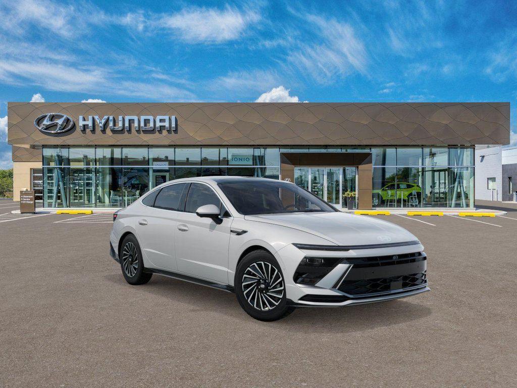 new 2025 Hyundai Sonata Hybrid car, priced at $36,830