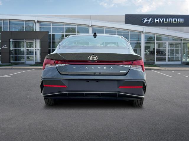 new 2025 Hyundai Elantra HEV car, priced at $26,254