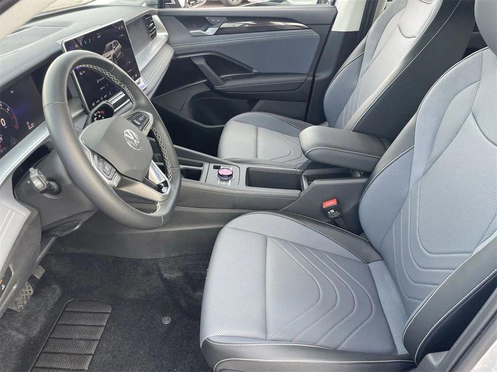 used 2025 Volkswagen Tiguan car, priced at $25,987