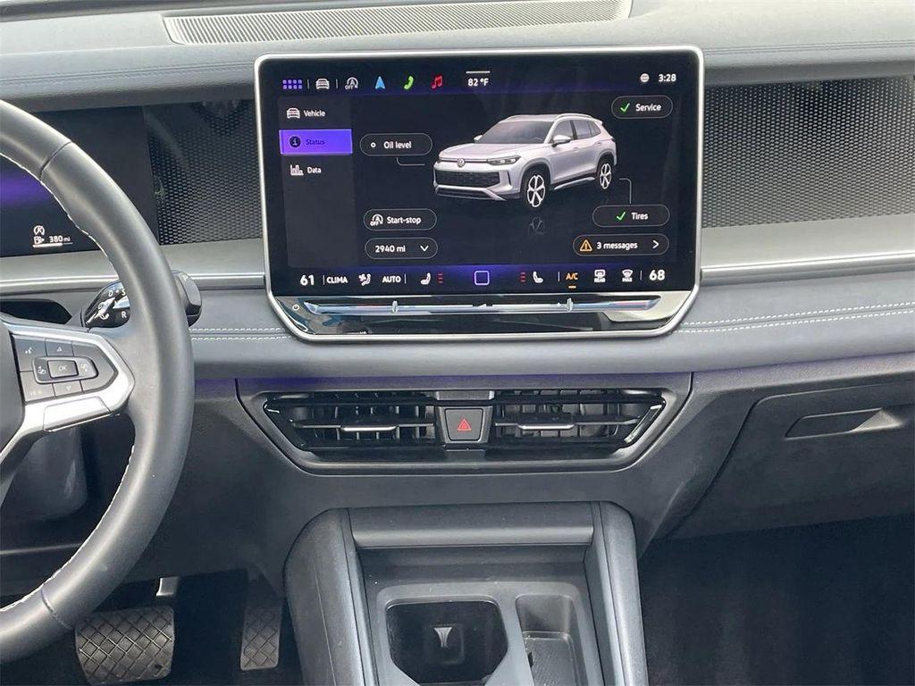 used 2025 Volkswagen Tiguan car, priced at $25,987