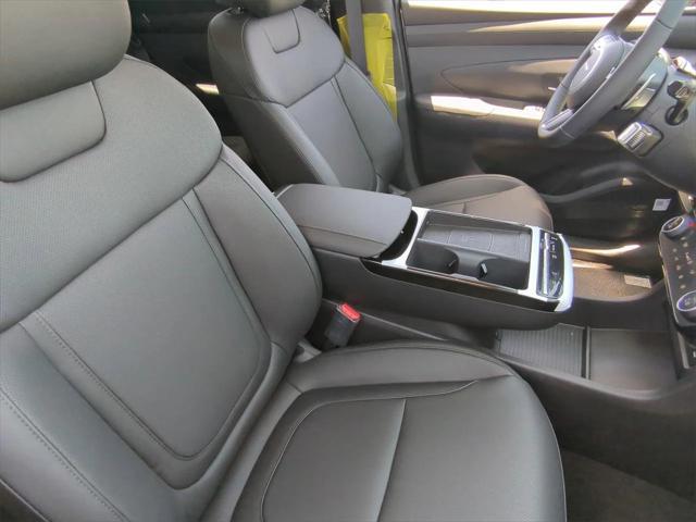 new 2025 Hyundai TUCSON Hybrid car, priced at $36,378