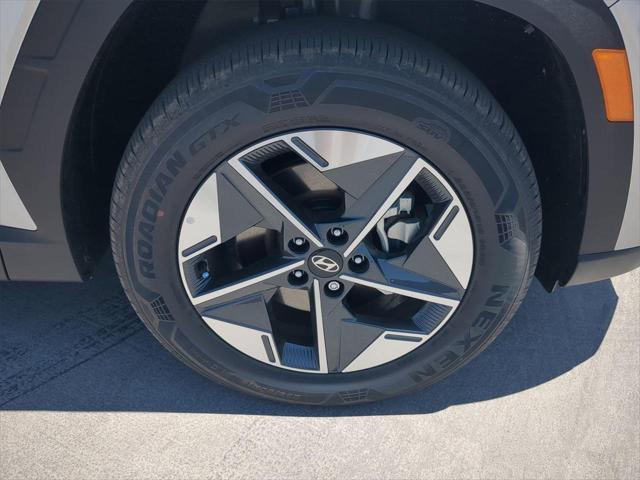 new 2025 Hyundai TUCSON Hybrid car, priced at $36,378