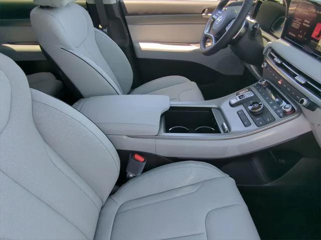 new 2025 Hyundai Palisade car, priced at $39,676