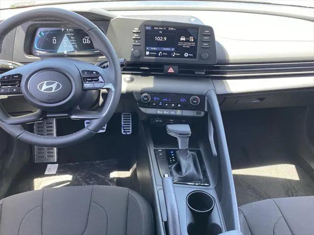 new 2025 Hyundai Elantra car, priced at $23,248