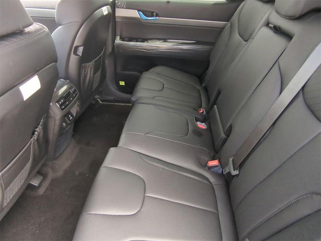 new 2025 Hyundai Palisade car, priced at $39,800