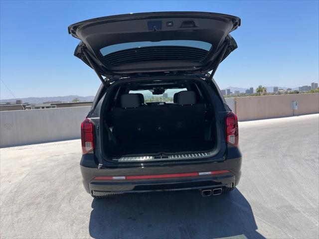 used 2024 Hyundai Palisade car, priced at $46,477