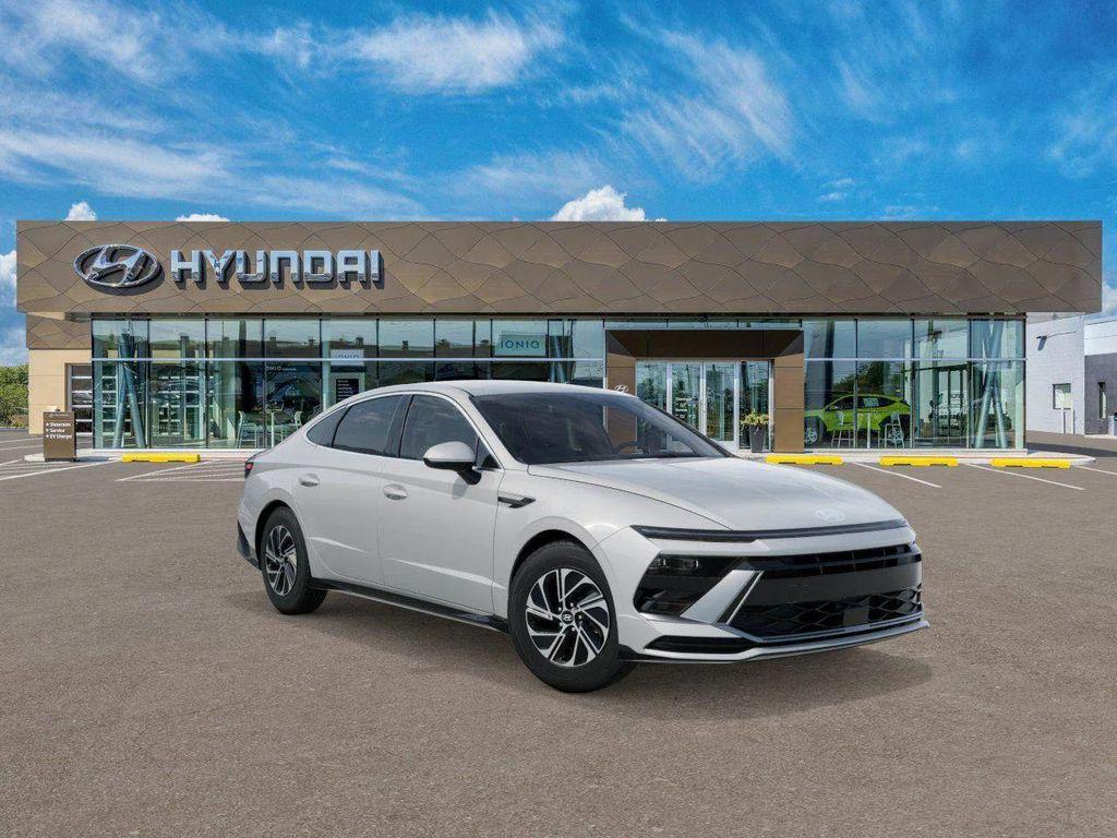 new 2026 Hyundai Sonata Hybrid car, priced at $30,186