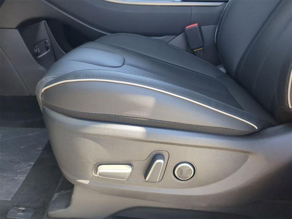 new 2025 Hyundai Palisade car, priced at $38,215