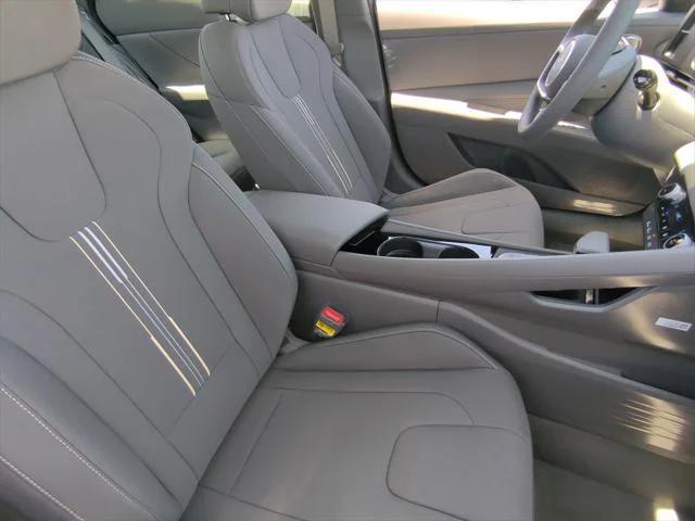 new 2025 Hyundai ELANTRA HEV car, priced at $25,862