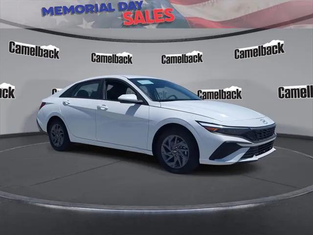 new 2025 Hyundai ELANTRA HEV car, priced at $25,862