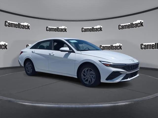 new 2025 Hyundai ELANTRA HEV car, priced at $25,612