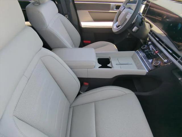 new 2025 Hyundai SANTA FE HEV car, priced at $49,126
