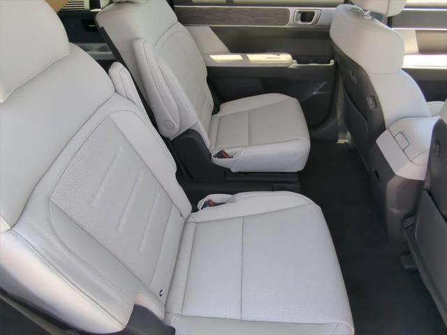 new 2025 Hyundai SANTA FE HEV car, priced at $49,126