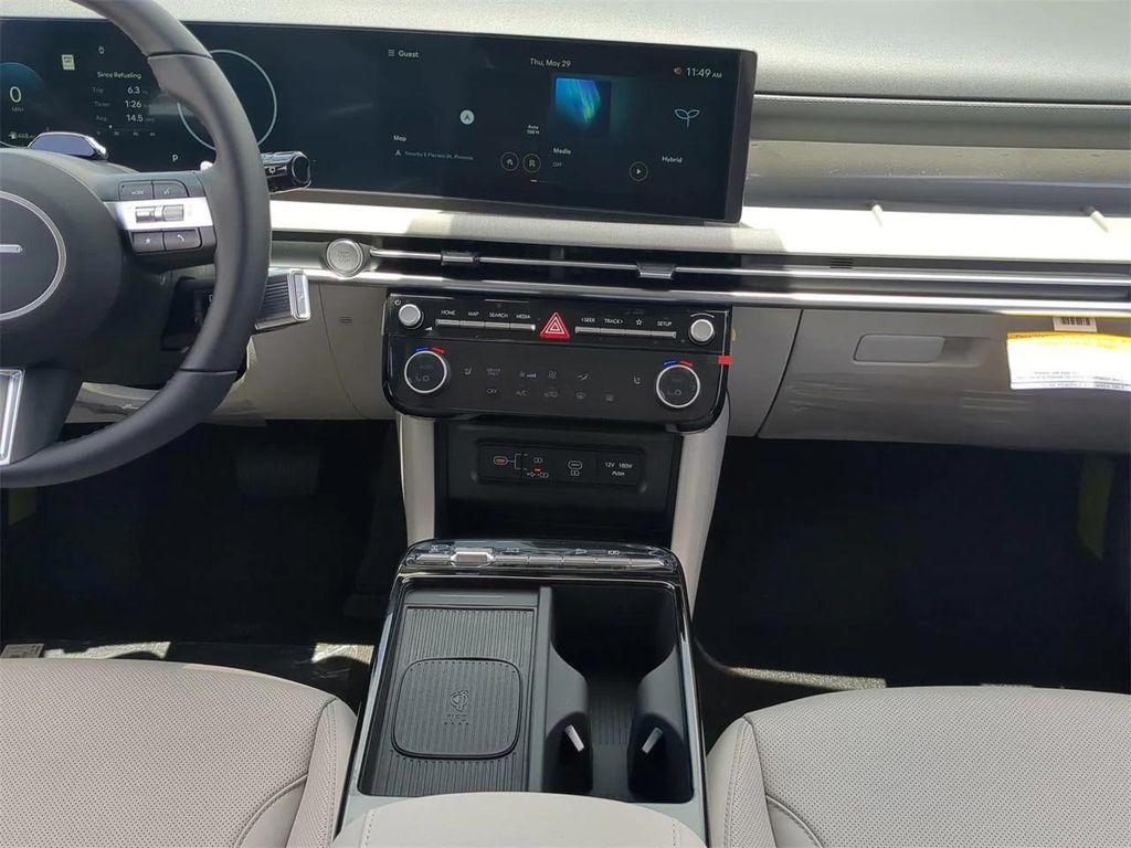 new 2025 Hyundai TUCSON Hybrid car, priced at $34,960