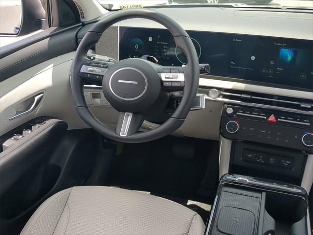 new 2025 Hyundai TUCSON Hybrid car, priced at $36,659