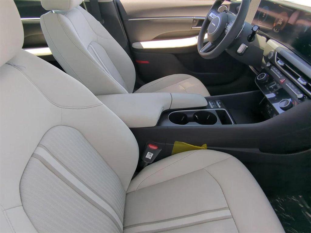 new 2025 Hyundai Sonata car, priced at $27,972