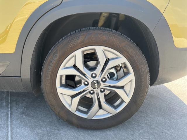 used 2024 Kia Seltos car, priced at $23,477