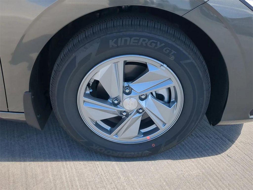 new 2025 Hyundai Elantra car, priced at $20,405