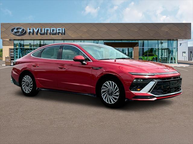 new 2025 Hyundai Sonata Hybrid car, priced at $38,080