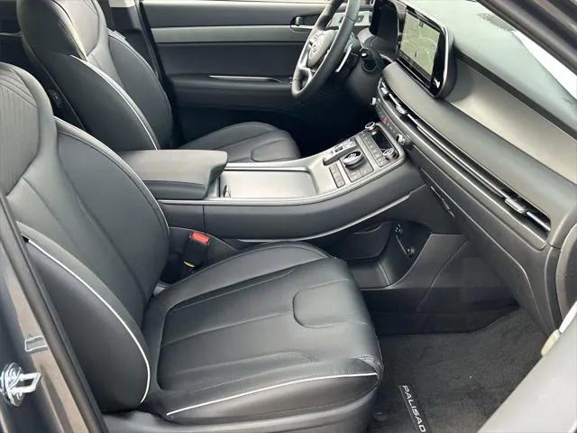 new 2025 Hyundai Palisade car, priced at $43,926