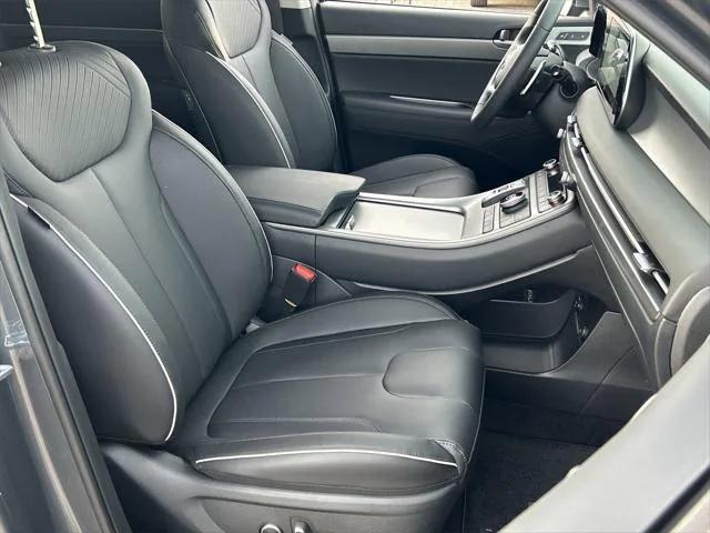 new 2025 Hyundai Palisade car, priced at $43,926