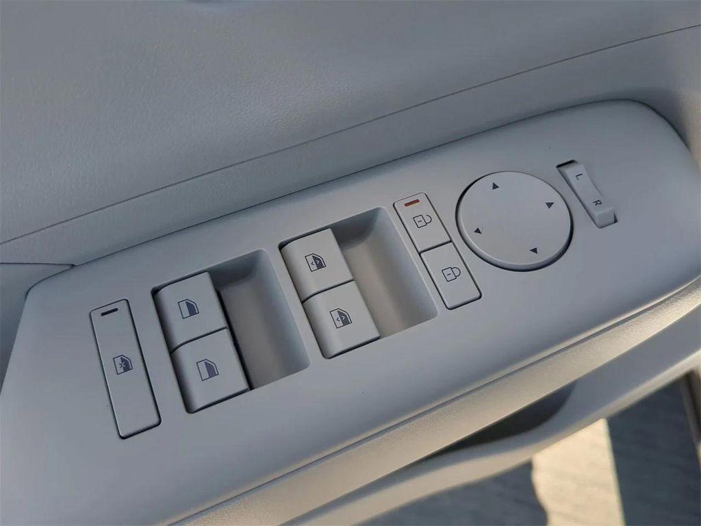 new 2025 Hyundai Kona car, priced at $24,939