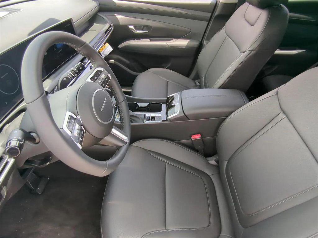 new 2025 Hyundai Tucson car, priced at $30,895