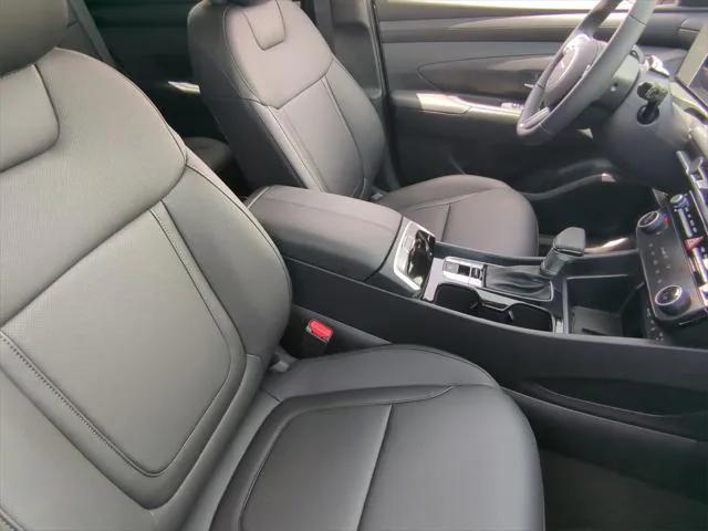 new 2025 Hyundai Tucson car, priced at $32,456