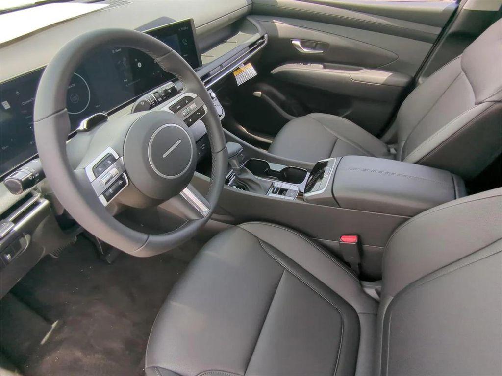 new 2025 Hyundai Tucson car, priced at $30,895