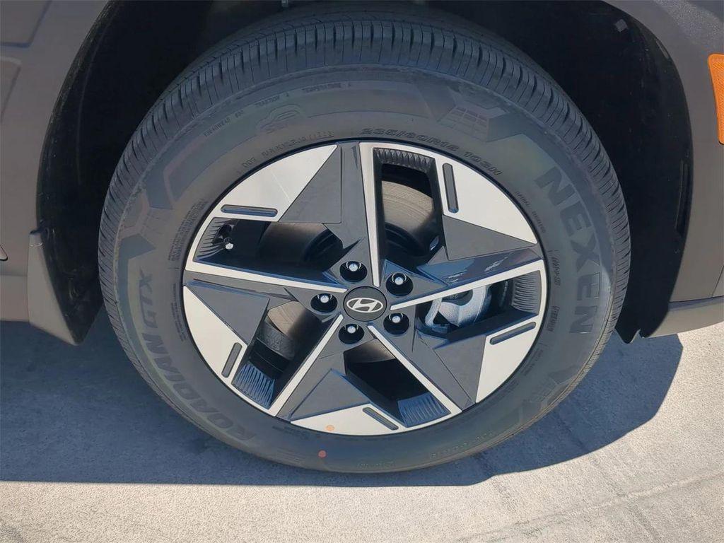 new 2025 Hyundai TUCSON Hybrid car, priced at $32,460