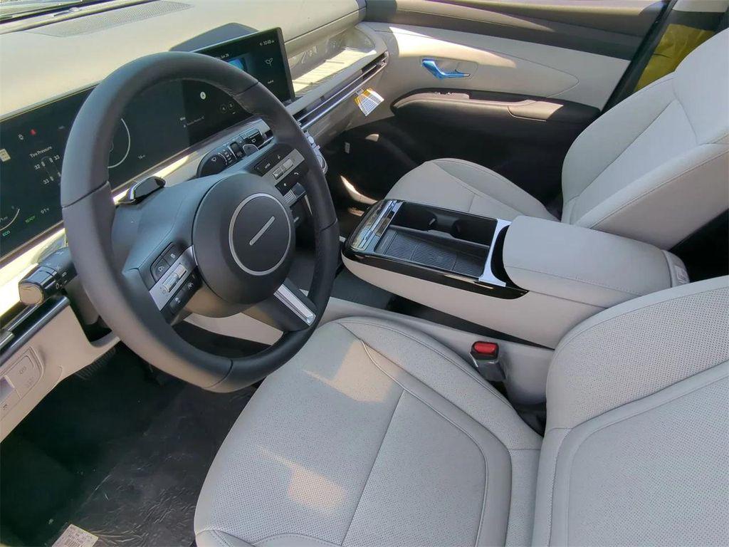 new 2025 Hyundai TUCSON Hybrid car, priced at $32,460