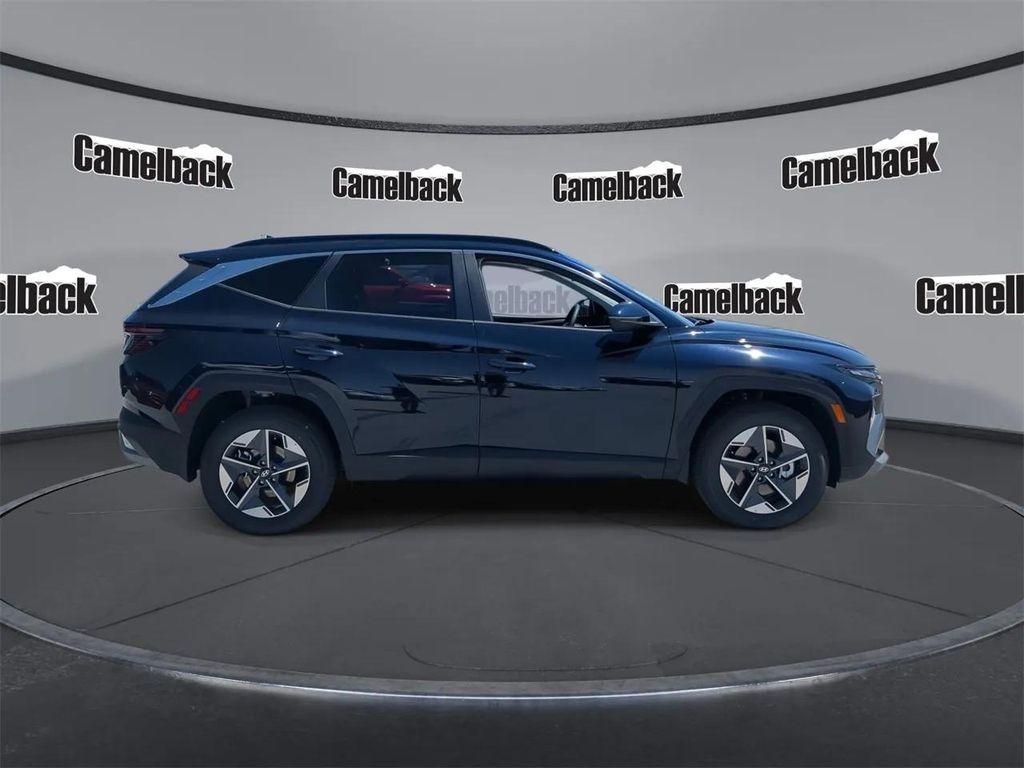 new 2025 Hyundai TUCSON Hybrid car, priced at $32,460