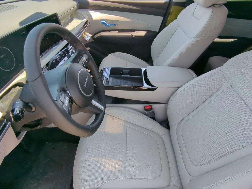 new 2025 Hyundai TUCSON Hybrid car, priced at $32,460
