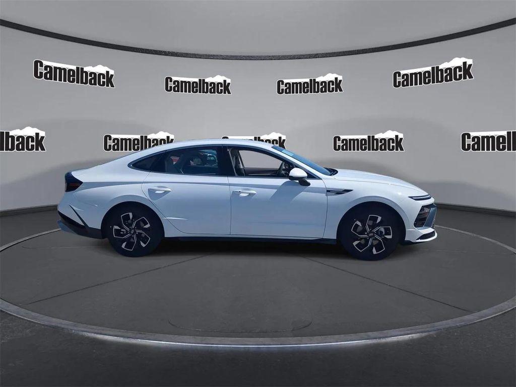 new 2025 Hyundai Sonata car, priced at $27,991