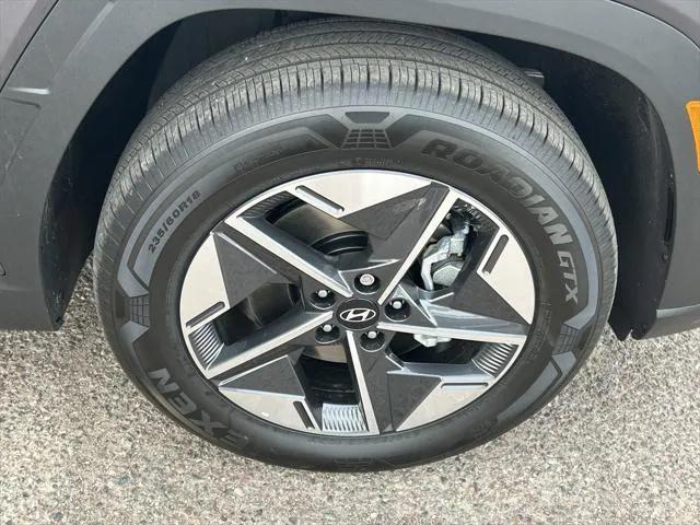 new 2025 Hyundai TUCSON Hybrid car, priced at $36,378