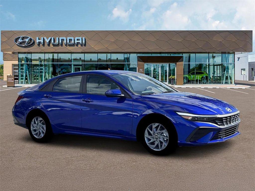 new 2026 Hyundai ELANTRA HEV car, priced at $26,616