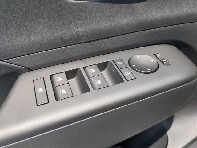 new 2025 Hyundai Kona car, priced at $27,867