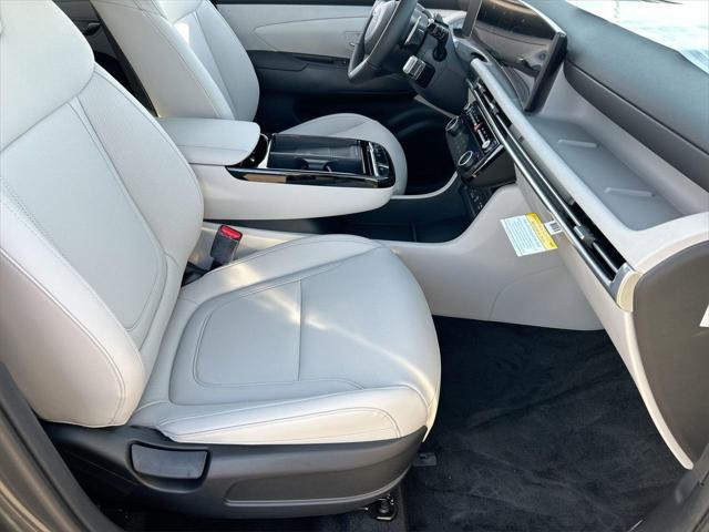 new 2025 Hyundai TUCSON Hybrid car, priced at $35,972