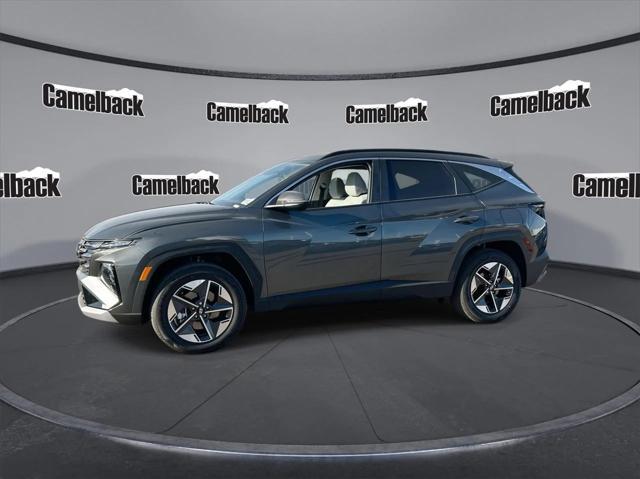 new 2025 Hyundai TUCSON Hybrid car, priced at $35,972