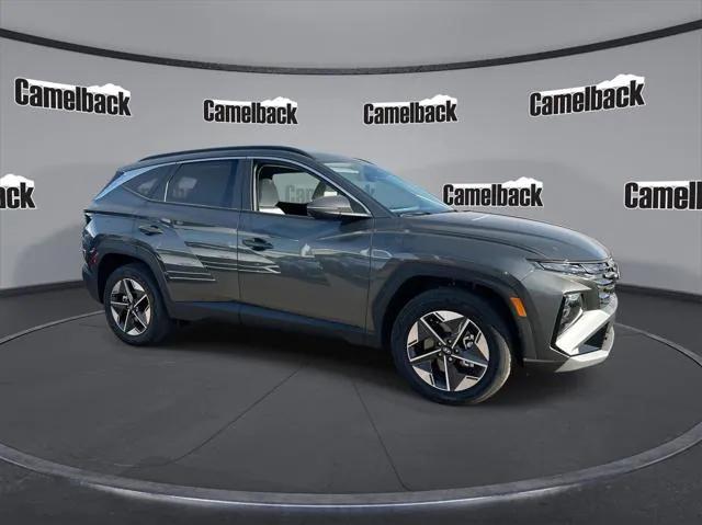 new 2025 Hyundai TUCSON Hybrid car, priced at $35,972