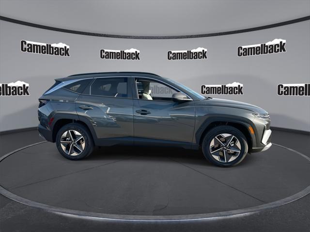 new 2025 Hyundai TUCSON Hybrid car, priced at $35,972