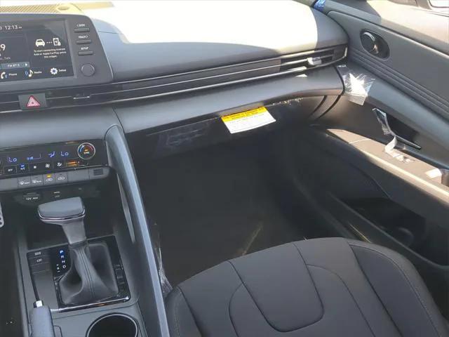 new 2025 Hyundai Elantra car, priced at $23,089